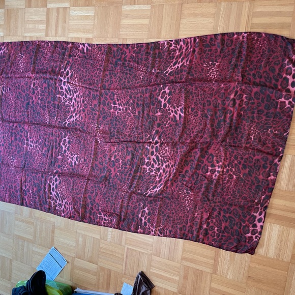 Primadonna Collection Scarf - Picture 2 of 2